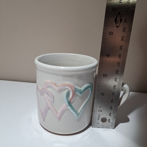 Mary Kay | White colorful hearts ceramic coffee mug new in box - Picture 4 of 9